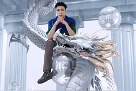 张艺兴 芭莎封面艺术写真图片图片