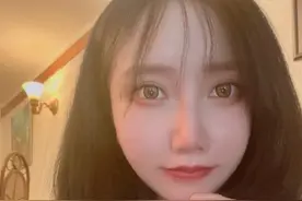 王思聪被虐爽了！被女网红曝光聊天后怒发朋友圈：我不是舔狗图片
