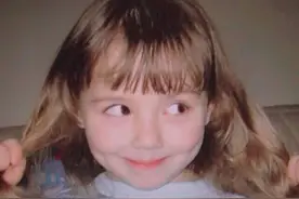 30条适合公布恋情的甜甜文案：小手一牵，岁岁年年图片