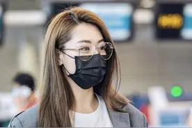 白冰小姐姐的穿搭很是精彩啊，打造不一样的时尚感！重新认识了图片