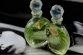 小小一瓶风油精，作用真不少，这次不担心胶带印清理不干净了图片