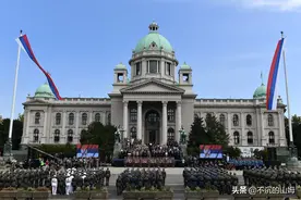 创立于1850年的军校，塞尔维亚军事学院的毕业典礼图片
