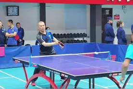 第六届乒羽球开赛，蓝朋友请加油！图片