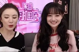 有一种“整容”叫郑爽胖十斤！鼻子终于变圆润，一笑起来变多肉脸图片