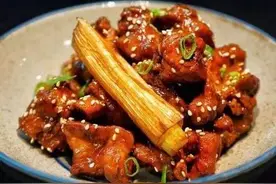 糖醋排骨的家常做法，营养美味，甜口美食小朋友的最爱图片
