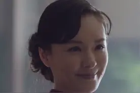 《突围》看到了于越，她的这四个角色你一定记得，如今还是那么美图片
