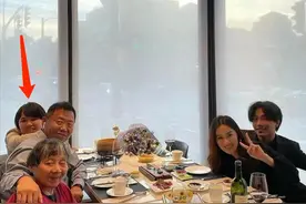 陈坤妻子身份曝光？被传保姆年仅19岁便为其产子，本人无奈回应图片