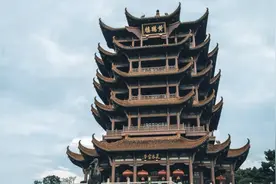 @武汉市民，“抗疫最美家庭”歌曲《国家》邀你一起合唱图片