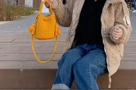 好看的钩针包，今冬时尚搭配的好伴侣图片