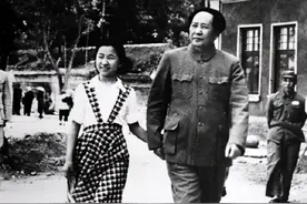 毛主席病危时想再回滴水洞，8年后李讷代父回乡，忍不住失声痛哭图片