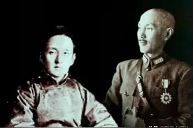 蒋介石心腹陈布雷因何自杀？子女全是共产党，小女更是潜伏他身边图片