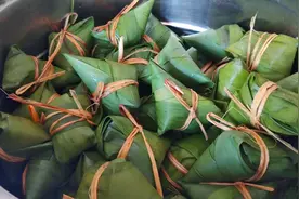 粽子这样包，不夹生，不漏米，个个圆滚滚，又快又简单图片