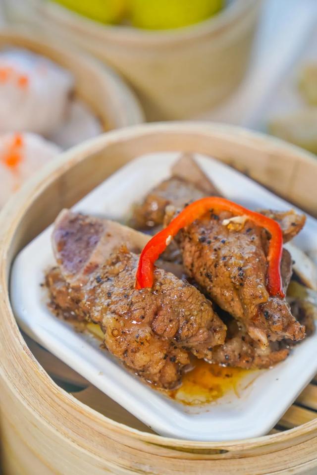 花胶与牛展能同炖吗 2026年花胶可以和牛骨一起煲汤吗