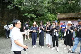 【一路芬芳·红色江西】“你从没有走远，你就在我们身边”红军后代用歌谣传唱历史图片