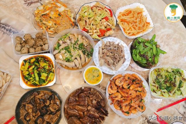 花胶炆蚝豉 花胶蚝豉鸡汤