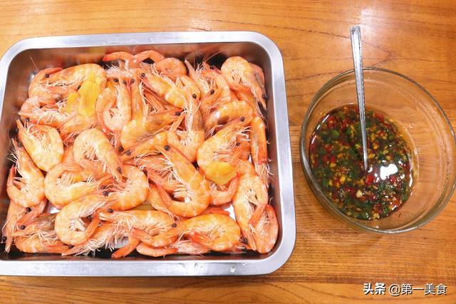 广式白灼虾不是简单水煮，蘸料做法全告诉你，再去饭店吃就亏了
