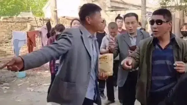 WTF！这部真人真事的电影可真有种！