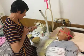荥阳市刘河镇陈爱香：为爱坚守，撑起植物人丈夫的一片天图片