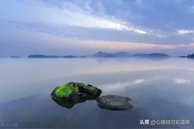 心理学：陷在守寡式婚姻中，怎么办？图片