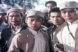 李铁军、方化主演74版《平原游击队》，双枪李向阳击毙日寇松井视频封面