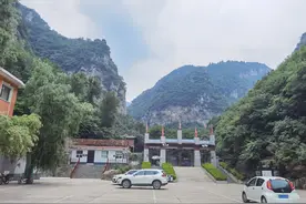 河南这座国家森林公园，位置优越交通便利，充满神话色彩，值得游图片
