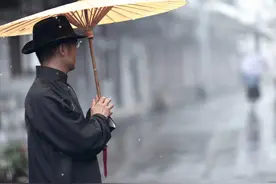 《雨巷》作者戴望舒：用力过猛、冷暴力下的两性关系均是死路一条图片