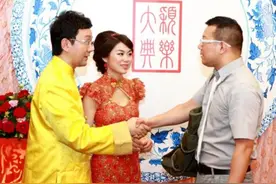 广东电视台节目主持人薛乐和刘颖婷的爱情故事，结婚十年依旧甜蜜图片