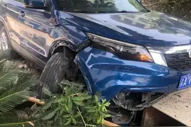 联动云租车：“移动的公厕”，大学生素质检验车图片