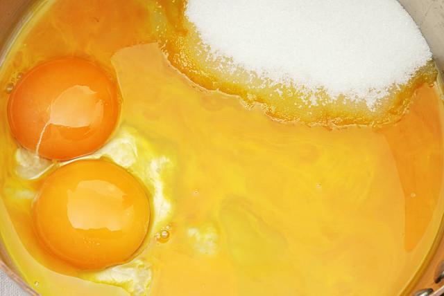 鸡蛋与白糖同煮生成果糖基赖氨酸，有害健康？假的