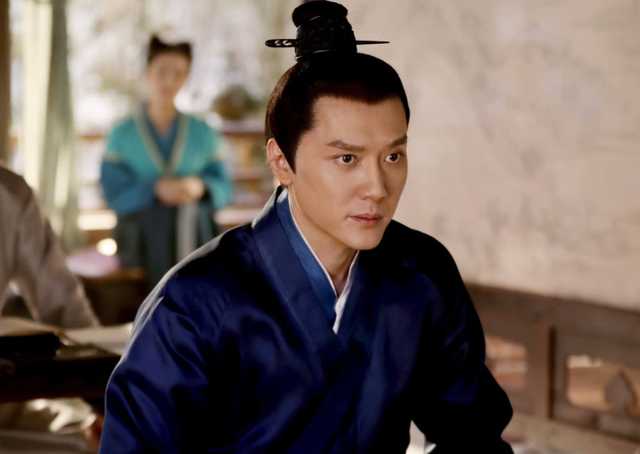 冯绍峰出道23年,8段情史,一段比一段动静大