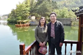特种兵退役隐居深山林泉16年，把居住的峡谷建成了景区图片