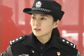 三八女神节特辑丨刘鹍：超飒女警花图片