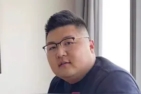 扒一扒网红车评人的座驾！整天夸国产车好，开的却基本都是合资车图片