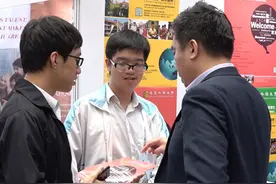 民进党涉港问题上小动作不断 拟放宽香港高中生赴台湾就学政策图片