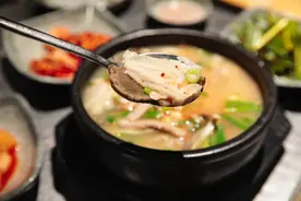 不出国，就吃到韩剧诱人美食！烤肉、炸鸡、炒年糕我来了图片