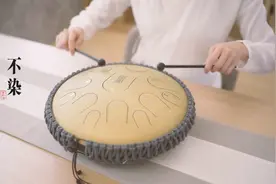 空灵鼓-《不染》山水不染风情，风情自在其中图片