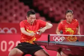 许昕刘诗雯混双组合4：0再次强势横扫对手图片