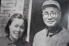 汪荣华：与刘伯承相守50年，生育6个子女皆成才，无一出国留学图片