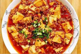 川菜素麻婆豆腐的做法，除了麻辣鲜香以外，不要忘了加一物图片