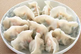 怀孕以后，婆婆、妈妈给你包饺子了吗？孕妇吃饺子尽量避开三种馅图片