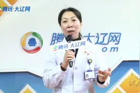 总是打喷嚏流鼻涕是怎么了？专家：你的鼻子过敏了视频封面