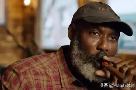 卡尔-马龙谈论98年赛季犹他爵士主场总决赛第六场的故事图片