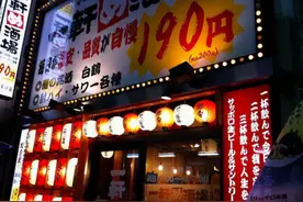 日本街头标语，原本提示非常暖心，但翻译成汉语就非常搞笑了图片