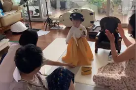 中韩萌娃佑佑给爸妈爷奶的一封信图片