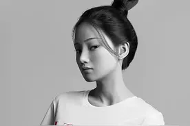 “虚拟偶像”来袭图片