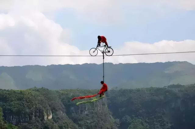 只有10%广东人才知道的粤北“云海天池红叶”，让人一眼沦陷