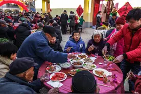 农村这样吃酒席，真让人无语图片