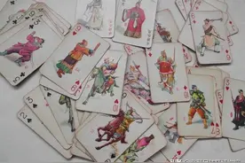 史上最全最细，盘点nike足球鞋35年推出的54款经典足球鞋和代言人图片