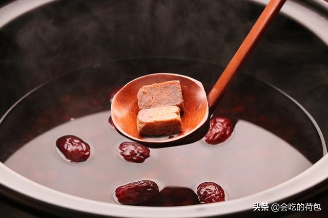 81岁的奶奶吃了40年的三红配方，精神好全身暖，做法很简单