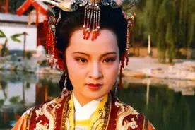 元妃省亲：奉圣诗可不是随便写的，每首诗都写出了人物身份图片